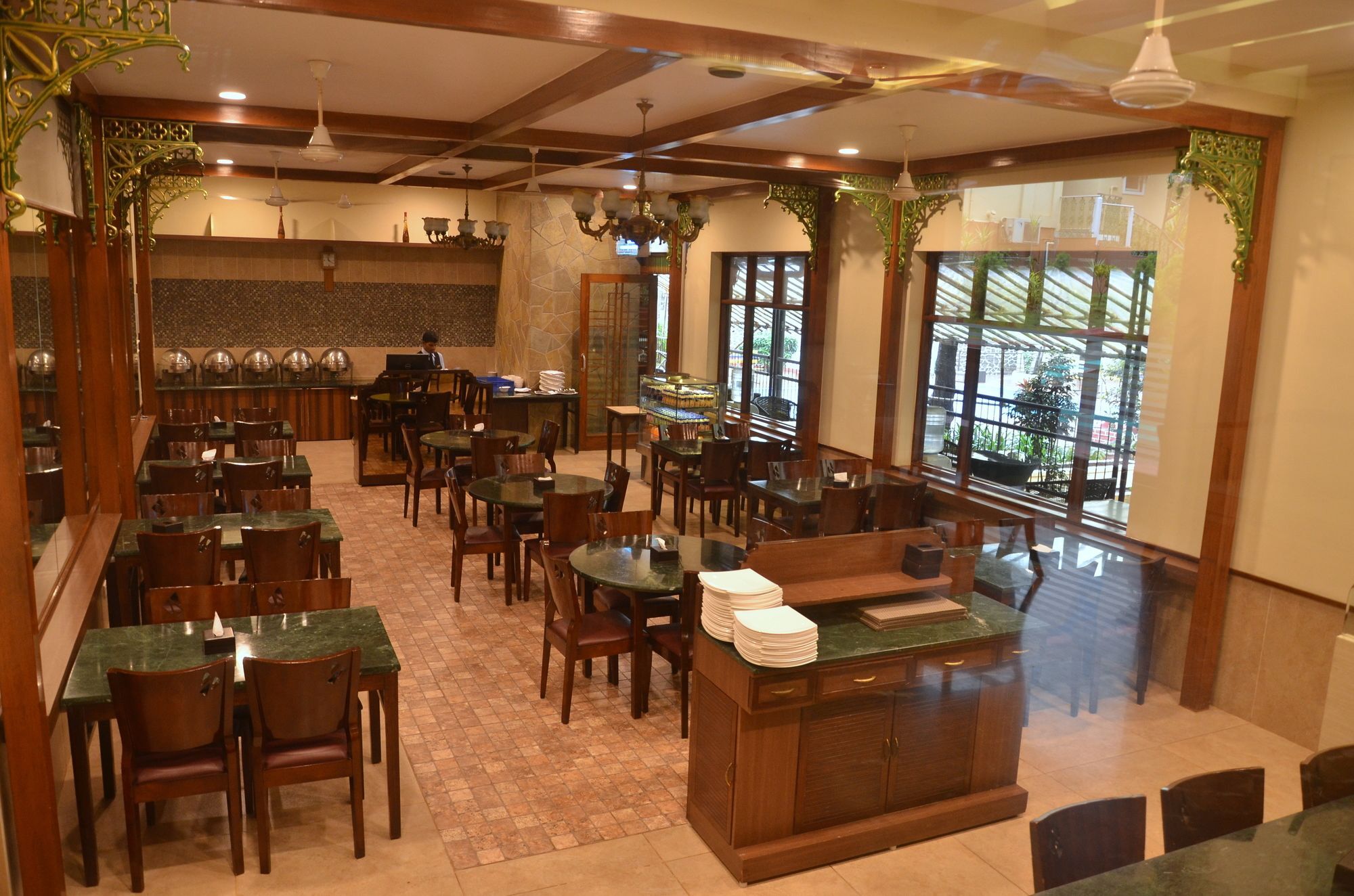Zaras Resort Лонавала Экстерьер фото